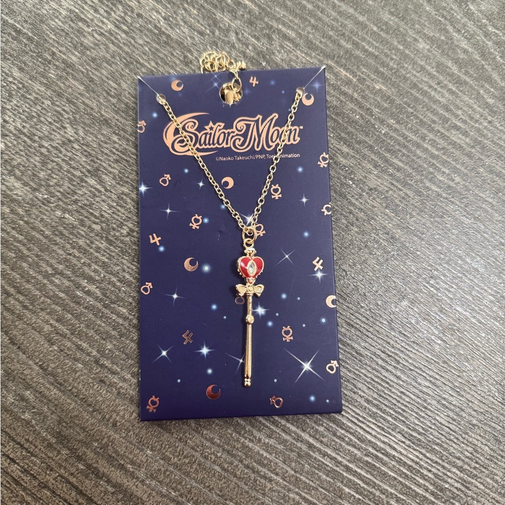 Sailor Moon Spiral Moon Heart Rod Pendant Necklace - BRAND NEW